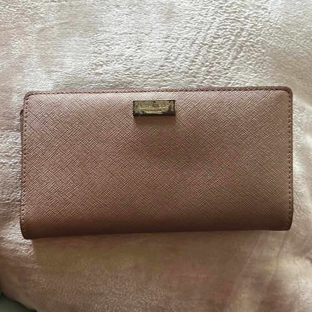 Kate spade wallet